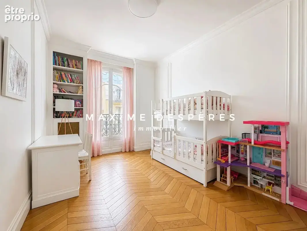 Neuilly - Saint James - 4 chambres avec balcons - photo 17