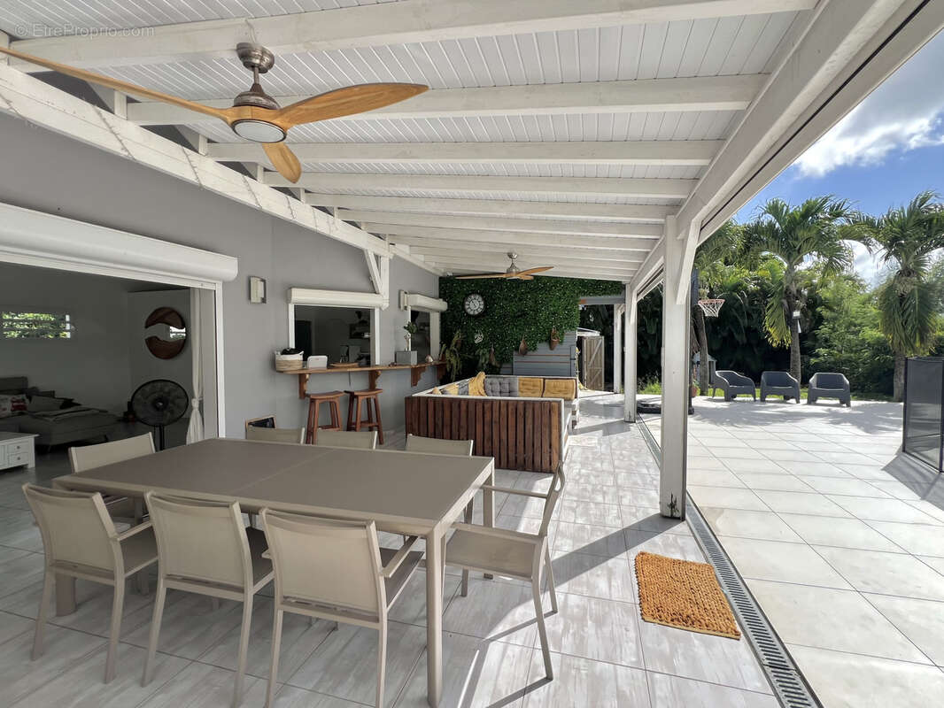 Maison à SAINT-FRANCOIS