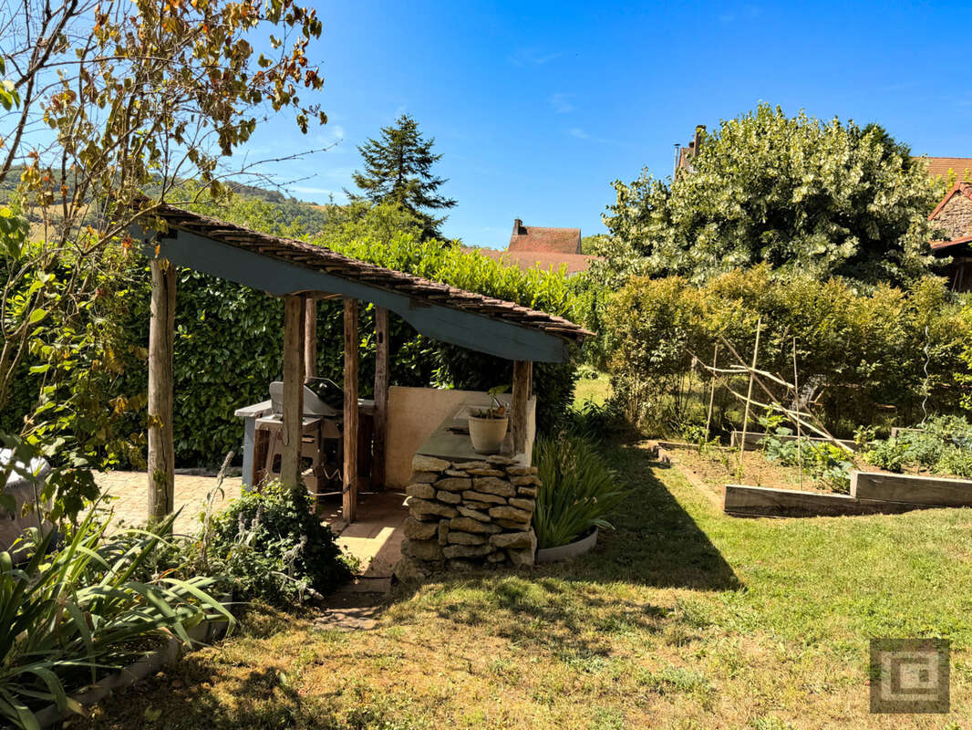 La Glycine de Jambles - Une maison pleine de charme entre pierre & jardin - photo 3