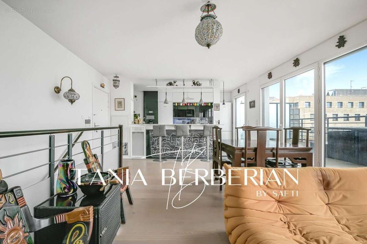 Photo 4 - Appartement à SURESNES
