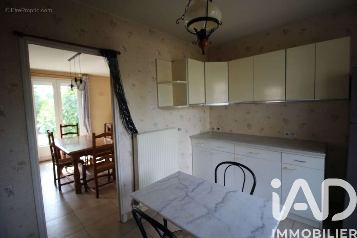 Photo 9 - Maison à COULANGES-LES-NEVERS