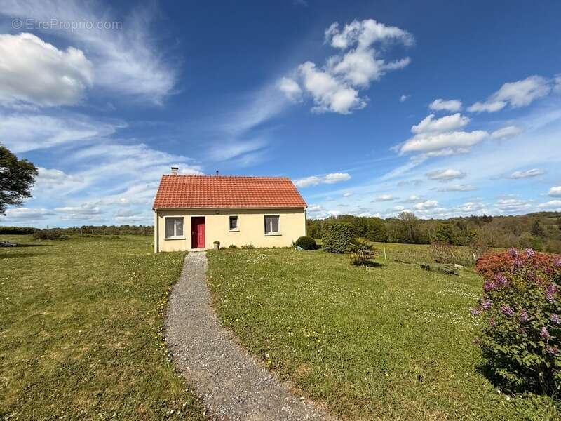 Maison à FRESSELINES