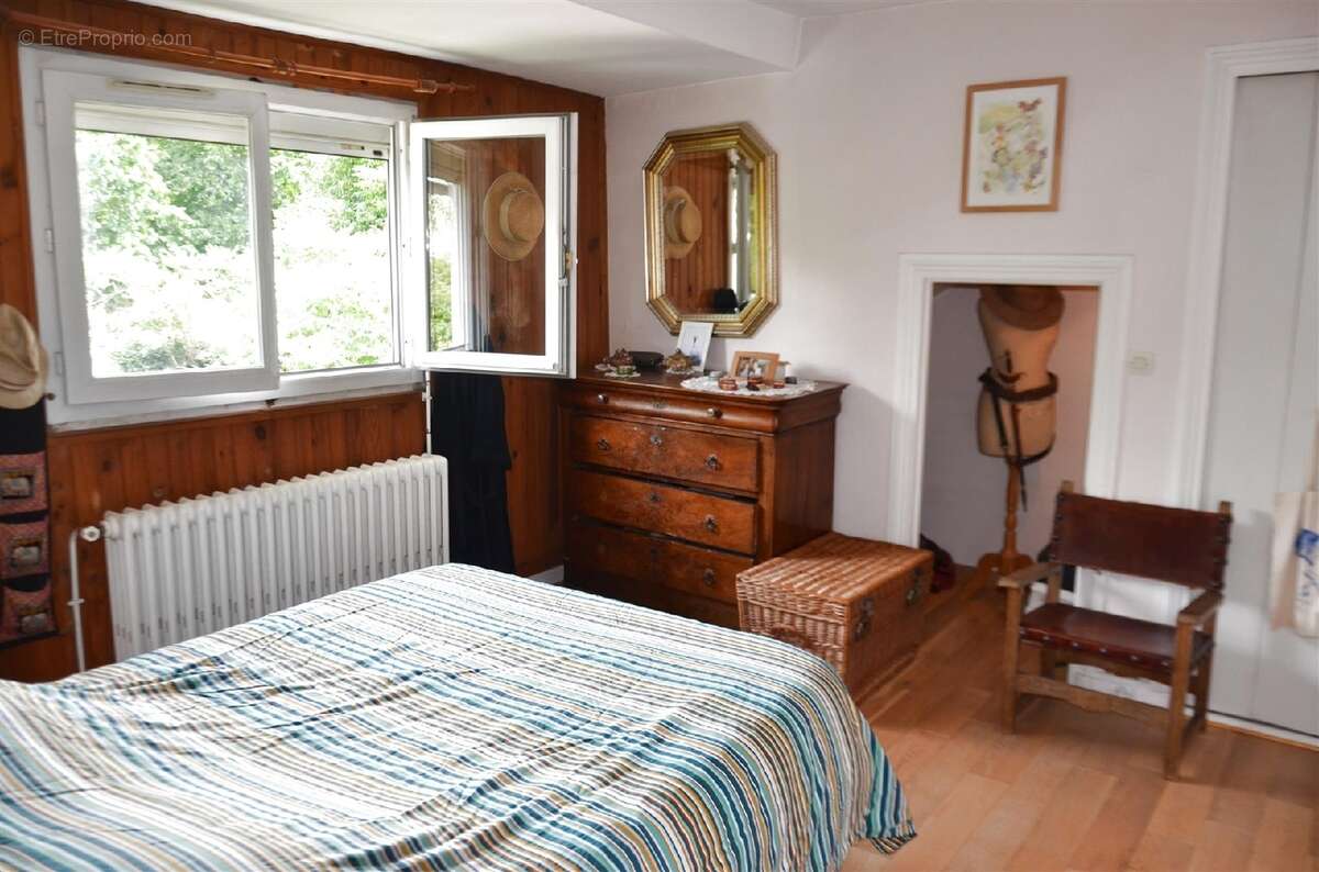 Maison à CHAMPIGNY-SUR-MARNE