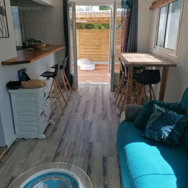 Maison à CAPESTERRE-BELLE-EAU