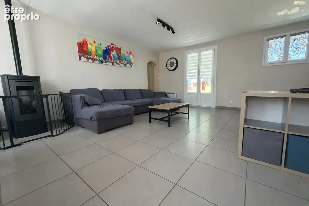 Maison de plain-pied   5 pièces   97 m2   Terrain 1 064 m2 - photo 5