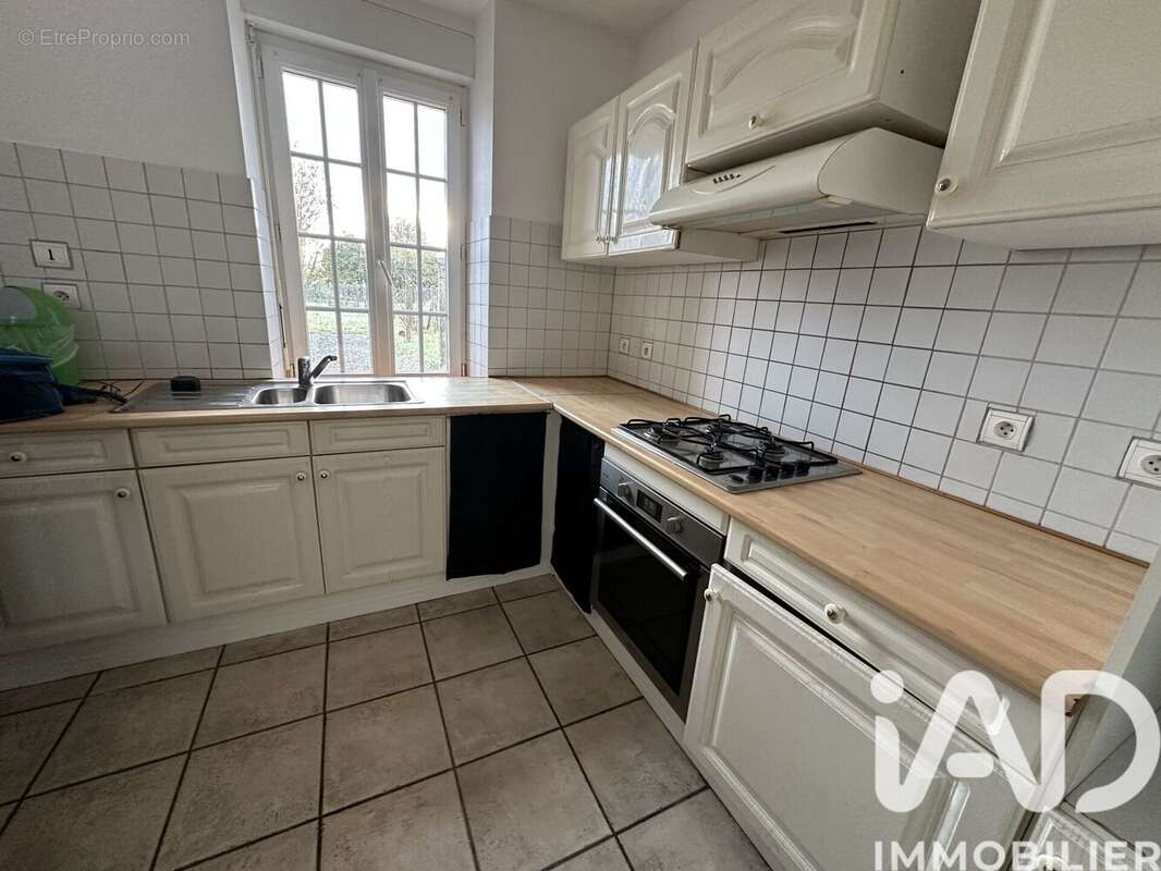 Maison 138 m² à Pontorson  - photo 7