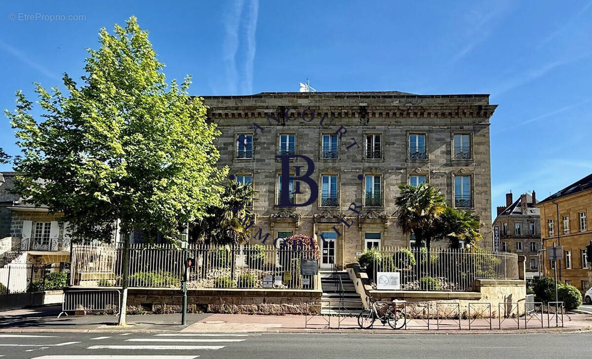 Appartement à BRIVE-LA-GAILLARDE