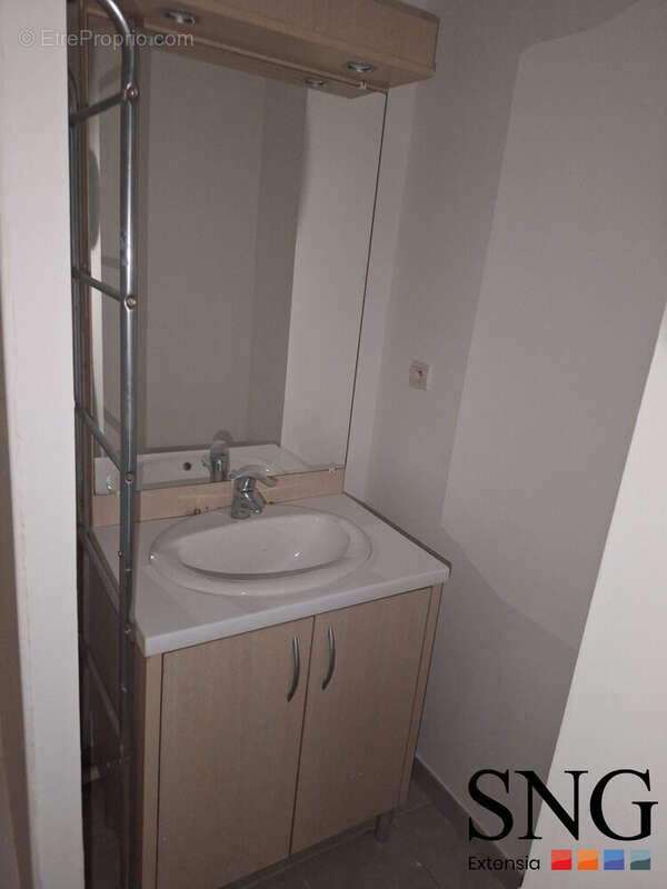 Appartement à LE PONTET