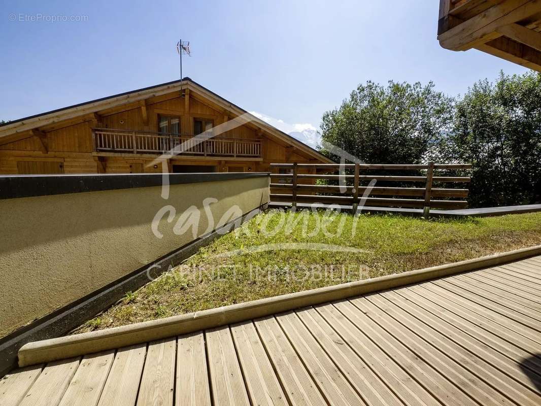 Appartement à COMBLOUX