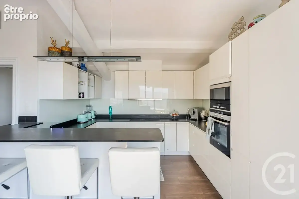 Maison 140 m² à Nice  - photo 6