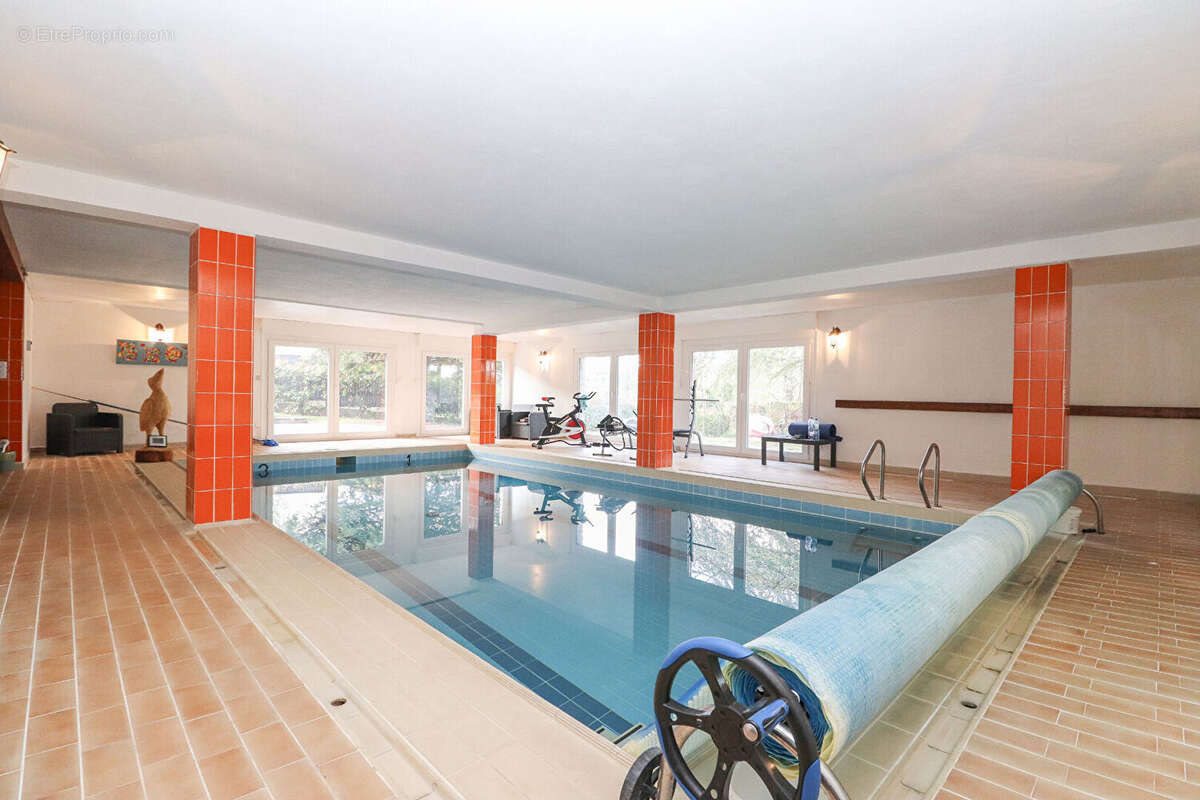 Maison à VELARS-SUR-OUCHE