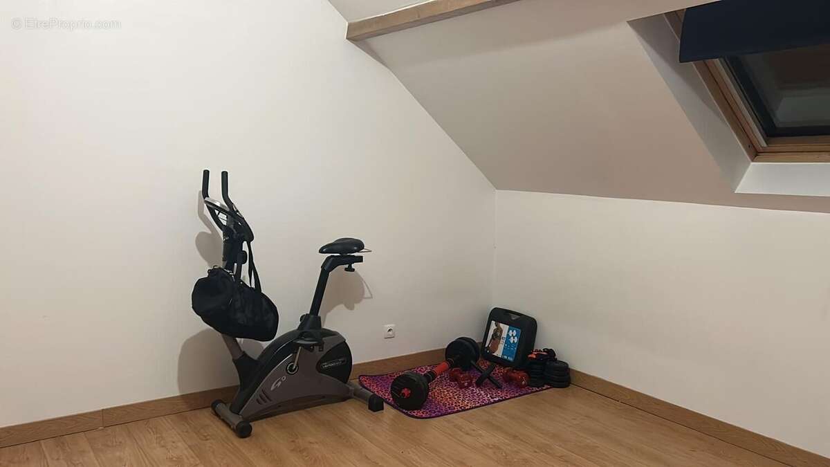 Maison à GOUSSAINVILLE