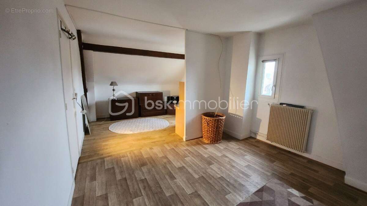 Maison à RIBECOURT-DRESLINCOURT