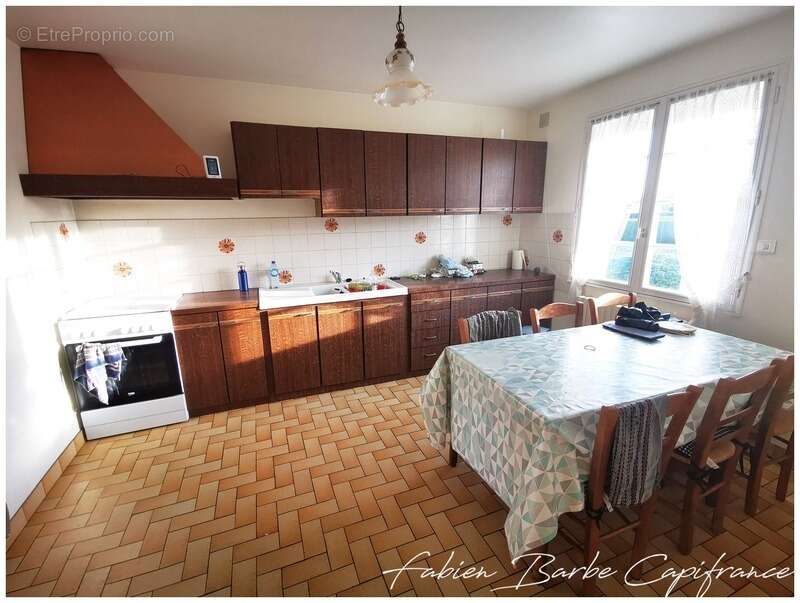 Maison 259 m² à vendre 6 pièces TREAL (56) - photo 2