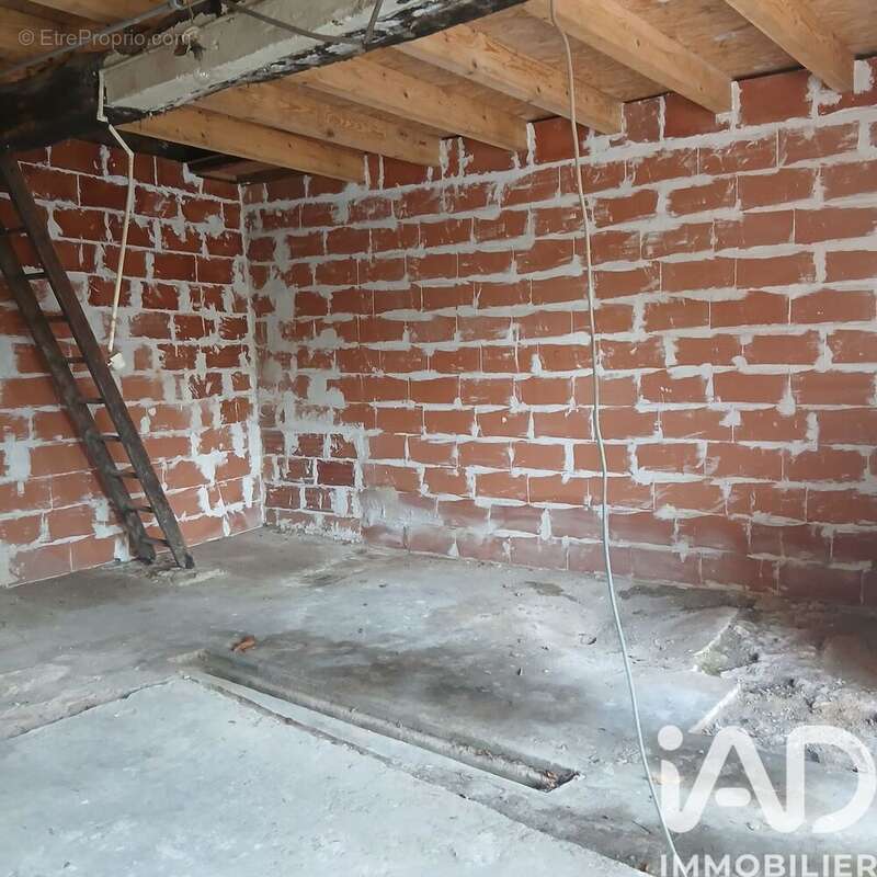Maison 65 m² à Terre-Clapier  - photo 4