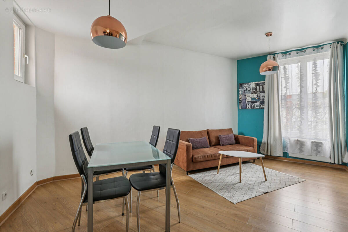 Appartement à ROMAINVILLE