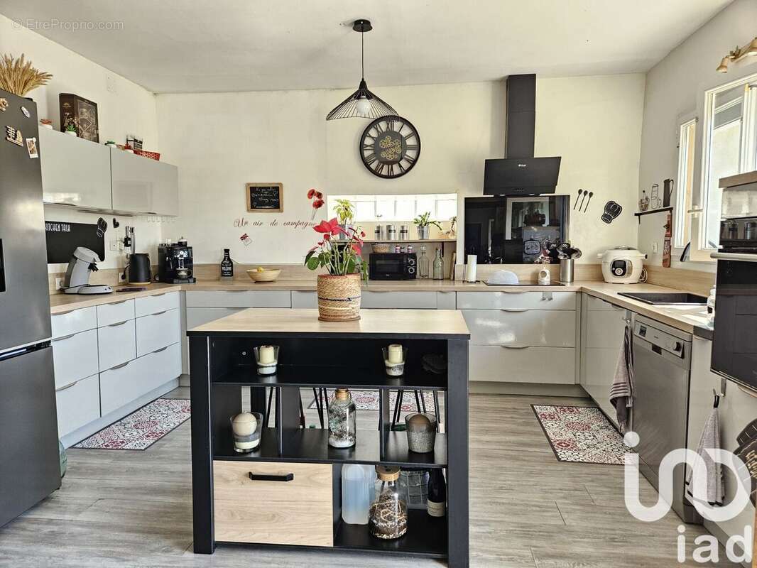 Photo 2 - Maison à COGNAC