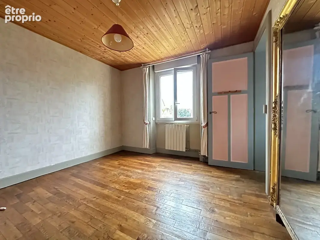 SOUS COMPROMIS Maison à rafraîchir avec charme des années 30 - Rare et ensoleillée ! - photo 14