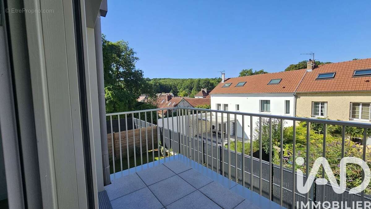 Photo 4 - Appartement à MORAINVILLIERS