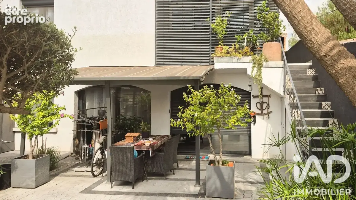 Photo 1 - Maison à LUNEL-VIEL