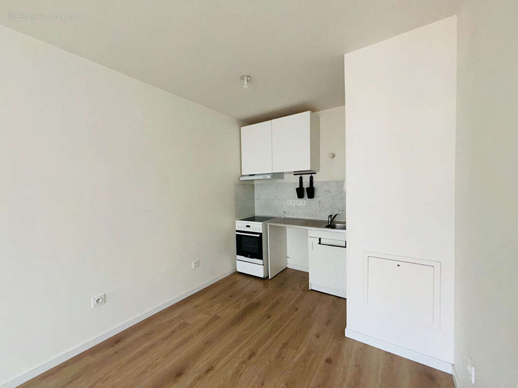 Appartement 2 pièces Bezons ! - photo 3