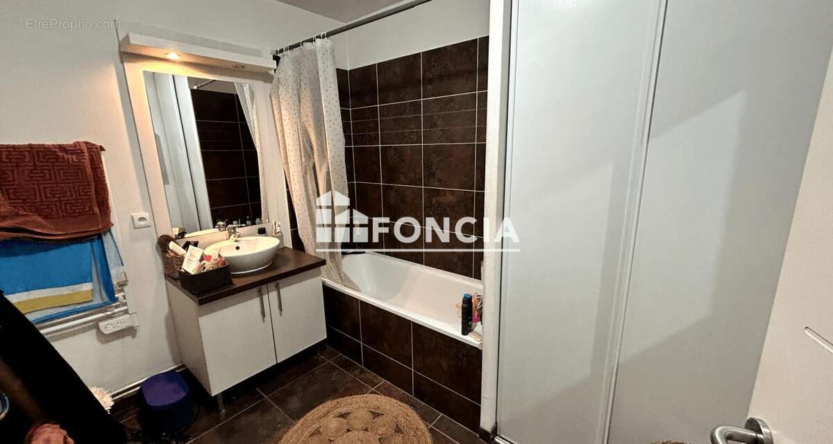 Appartement à MONTELIMAR