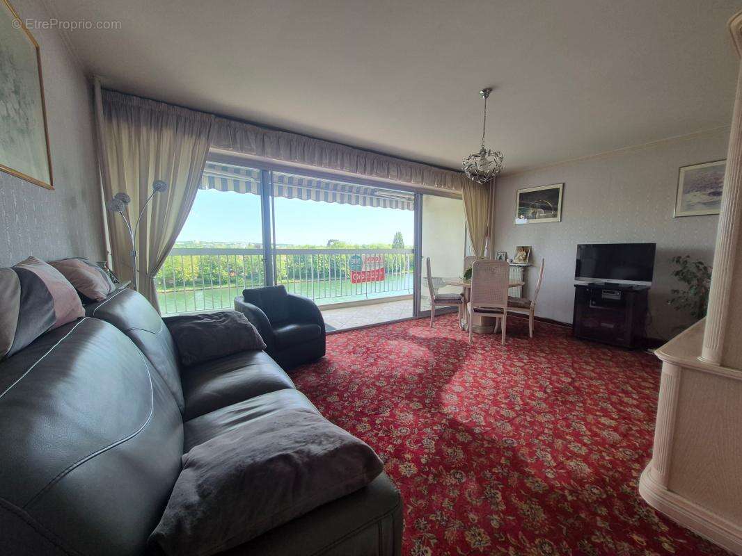 Appartement à JUVISY-SUR-ORGE