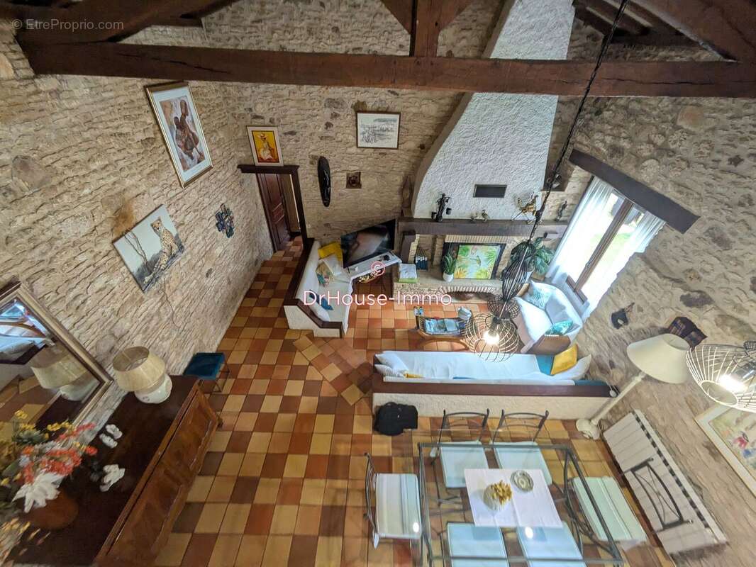 Maison 126 m² à Soturac  - photo 7
