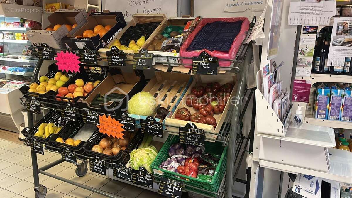 Commerce à SAINT-VICTOR