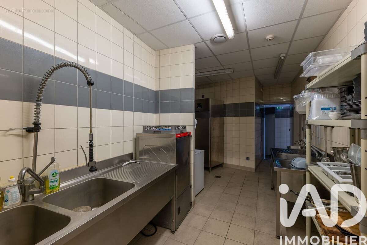 Photo 9 - Appartement à VERNET-LA-VARENNE