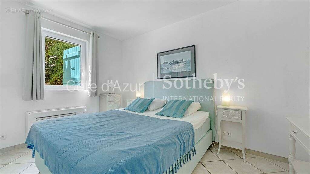 Maison à LES ISSAMBRES