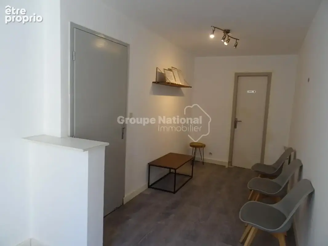 Immeuble - 3 appartements et 1 local loués - Placement rentable - photo 5