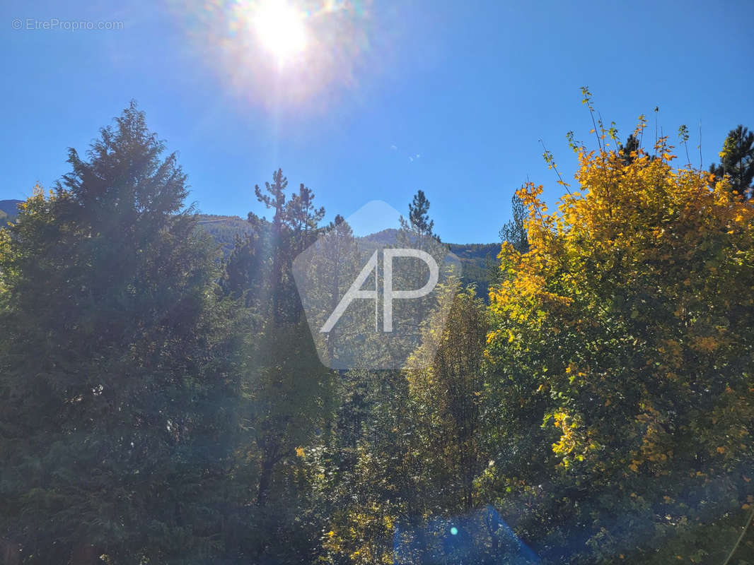 Maison à LA SALLE-LES-ALPES