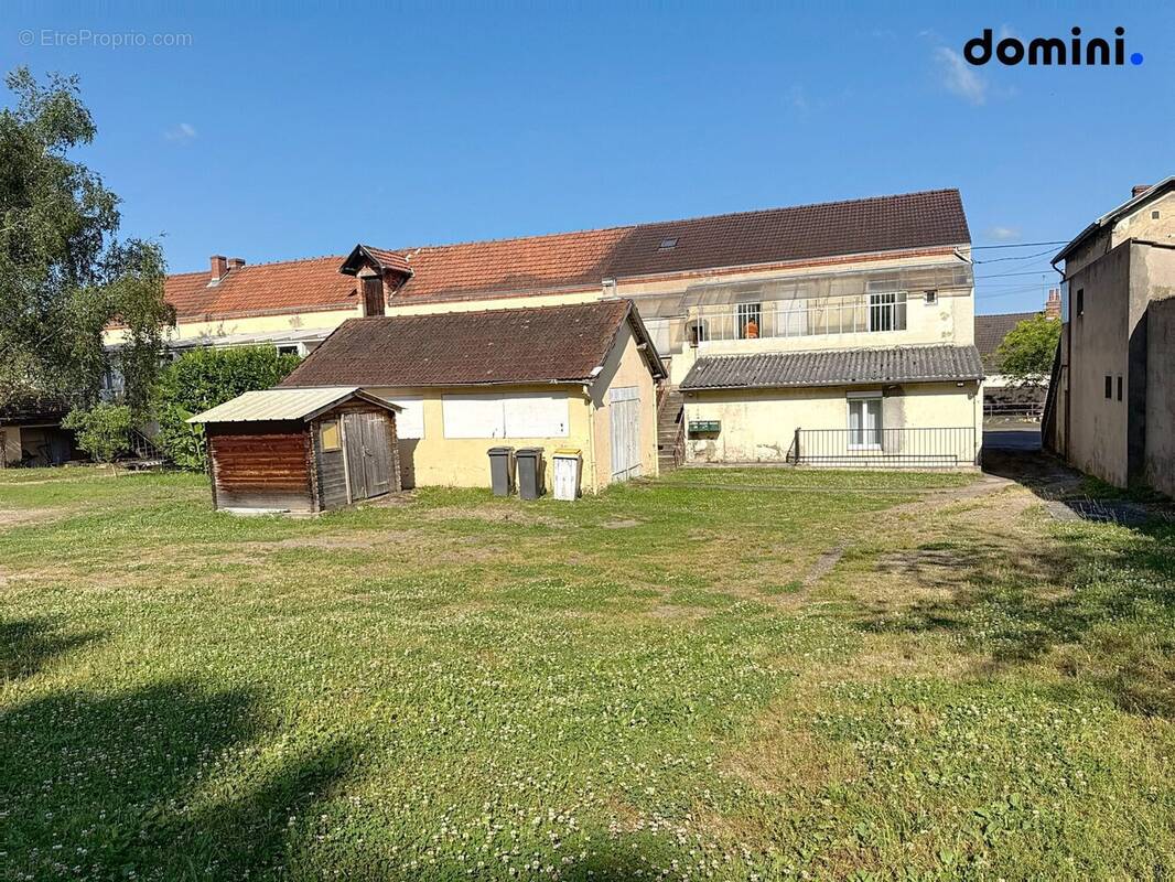 Appartement à MONTCEAU-LES-MINES