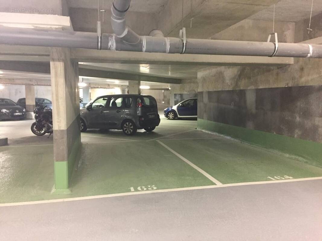 Parking à ANTONY