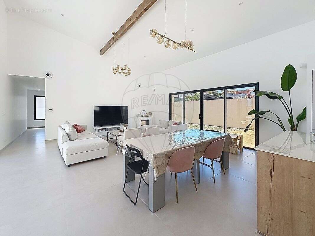 Maison à NIMES