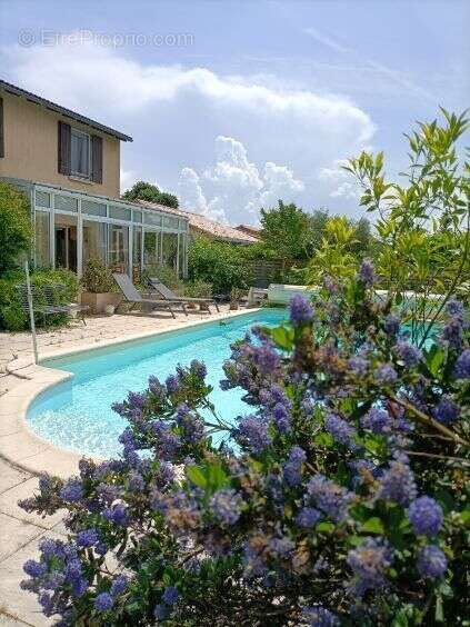 Maison à MOURS-SAINT-EUSEBE