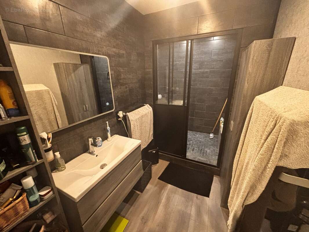 Maison à NEUVILLE-DE-POITOU