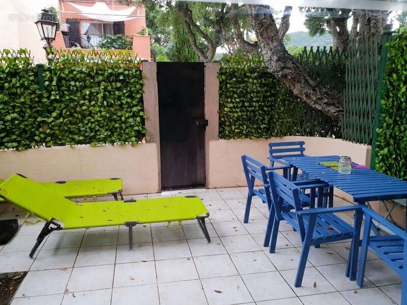 Appartement à GRIMAUD