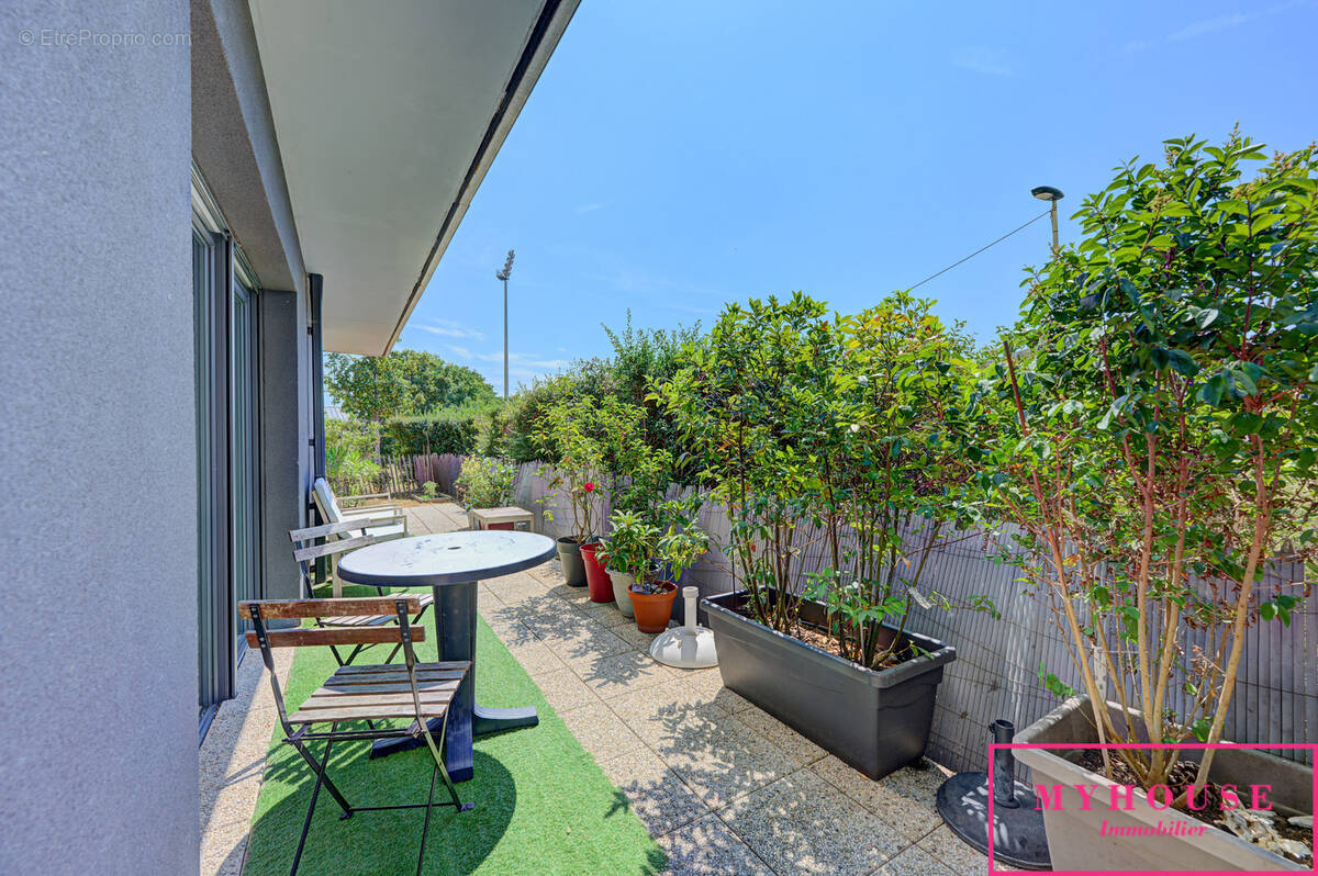 Appartement à BAGNEUX
