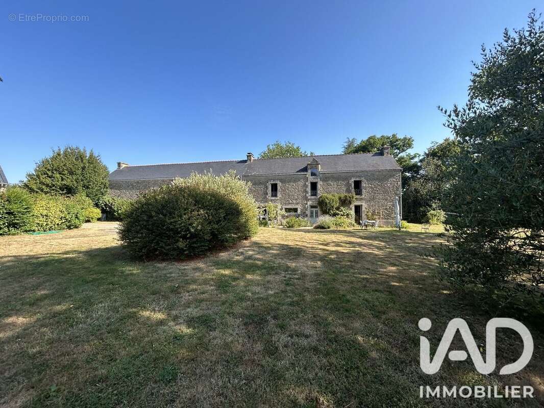 Maison 331 m² à Colpo  - photo 2