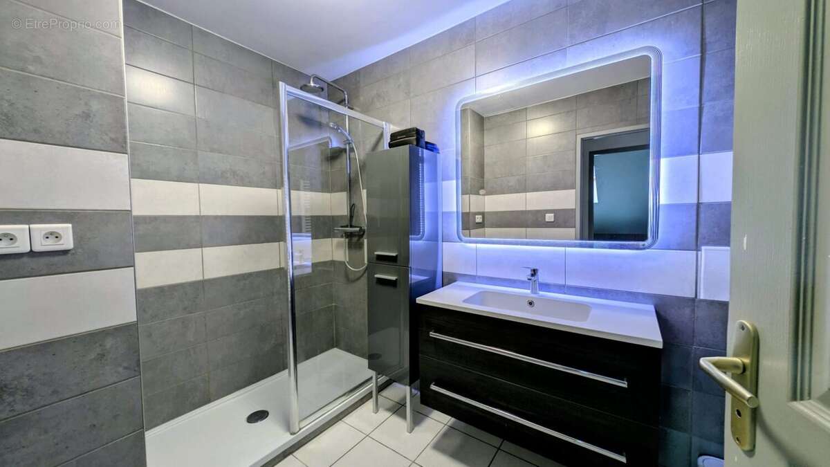 Appartement à SAINTE-COLOMBE