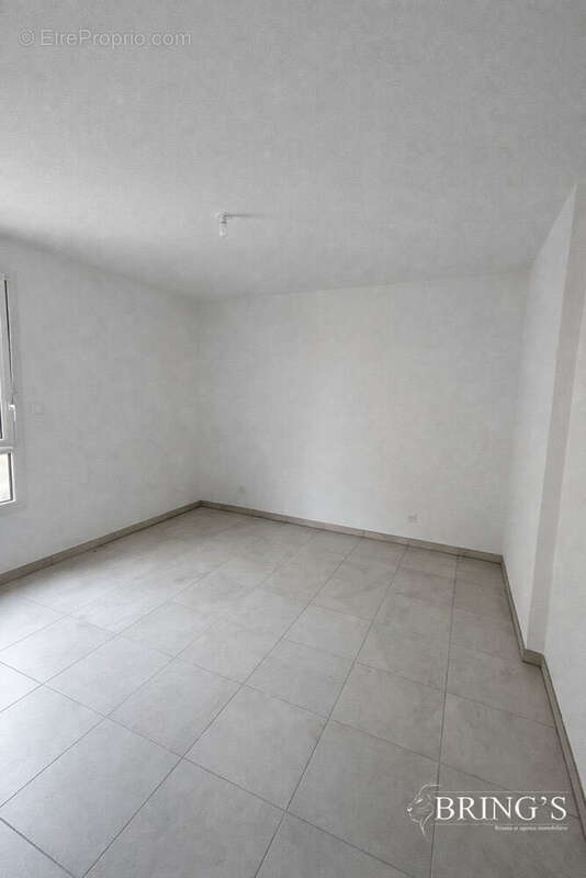 Appartement à ROMANS-SUR-ISERE