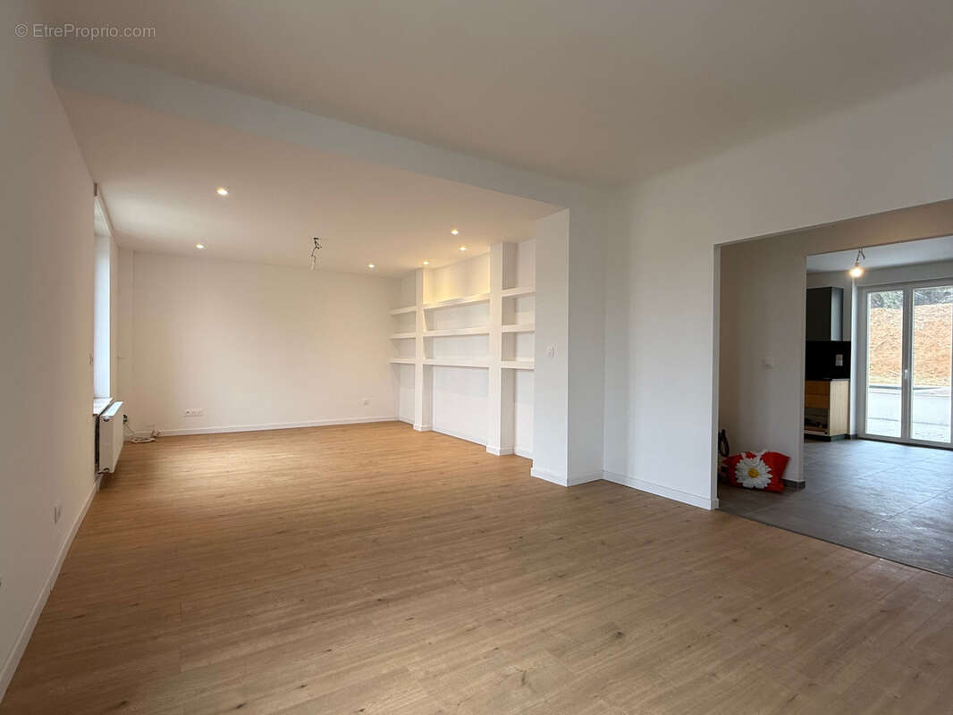 Maison à SCY-CHAZELLES