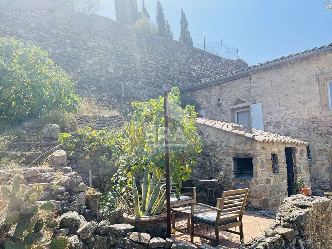 Maison à MONTBRUN-DES-CORBIERES