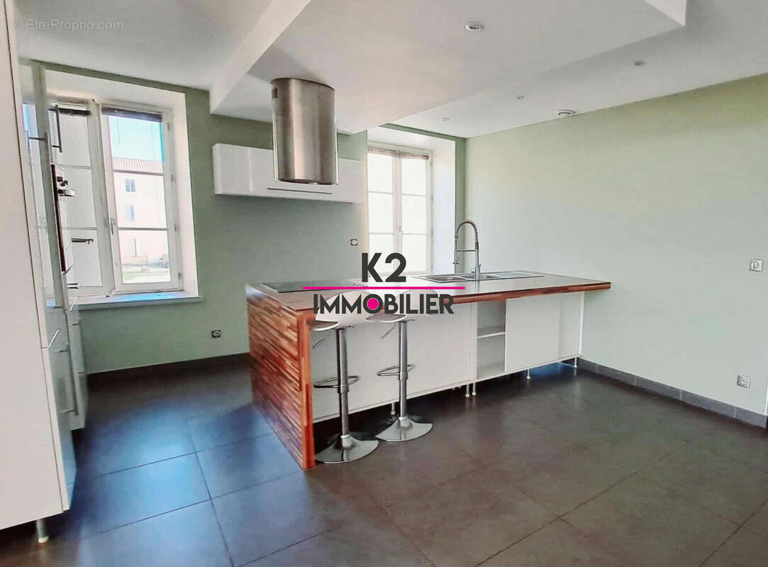 Appartement à MONTBOUCHER-SUR-JABRON