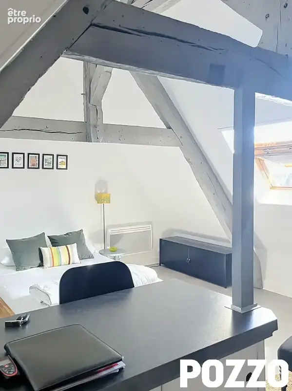 A Vendre  ,  Appartement type  studio  de charme en plein centre villle à Bayeux (14400) - photo 9