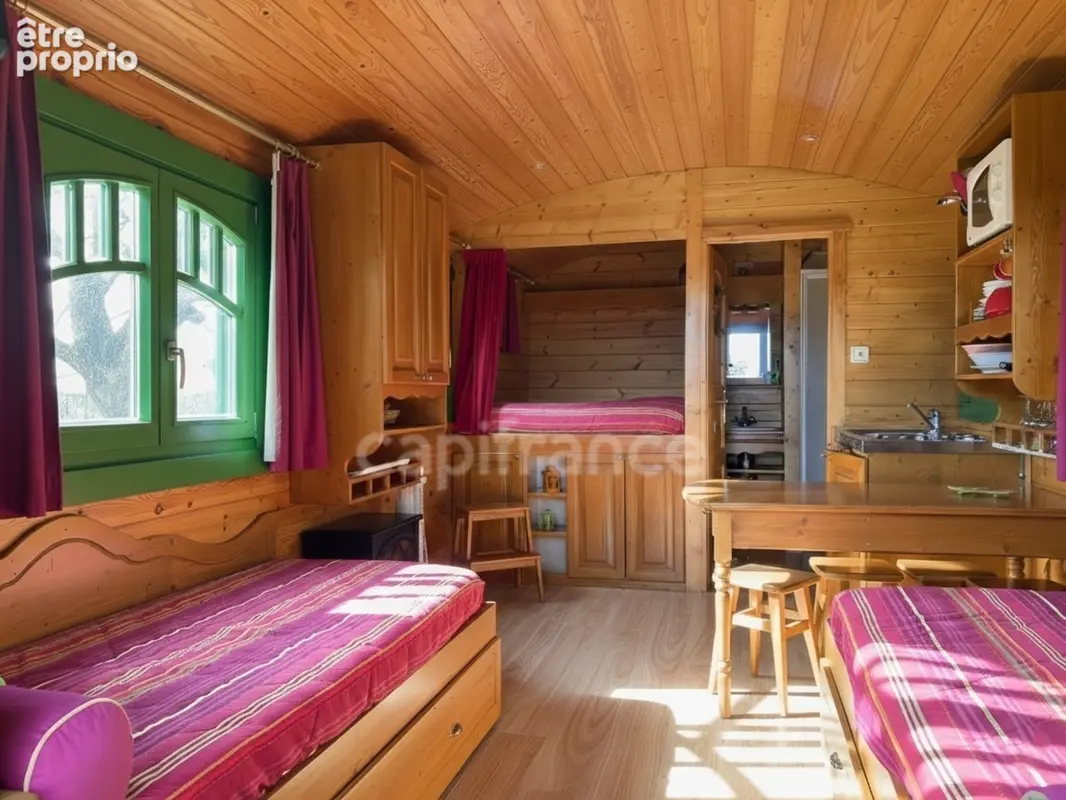 Domaine viticole et activité touristique au cœur de la campagne charentaise - Vanzac (17) - photo 9