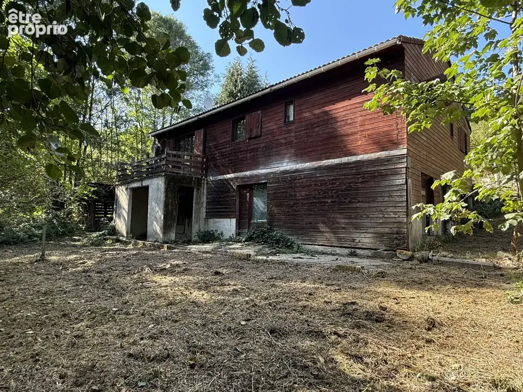 Maison en bois à rénover - secteur calme et naturel - Saint-Rémy-sur-Durolle - photo 2