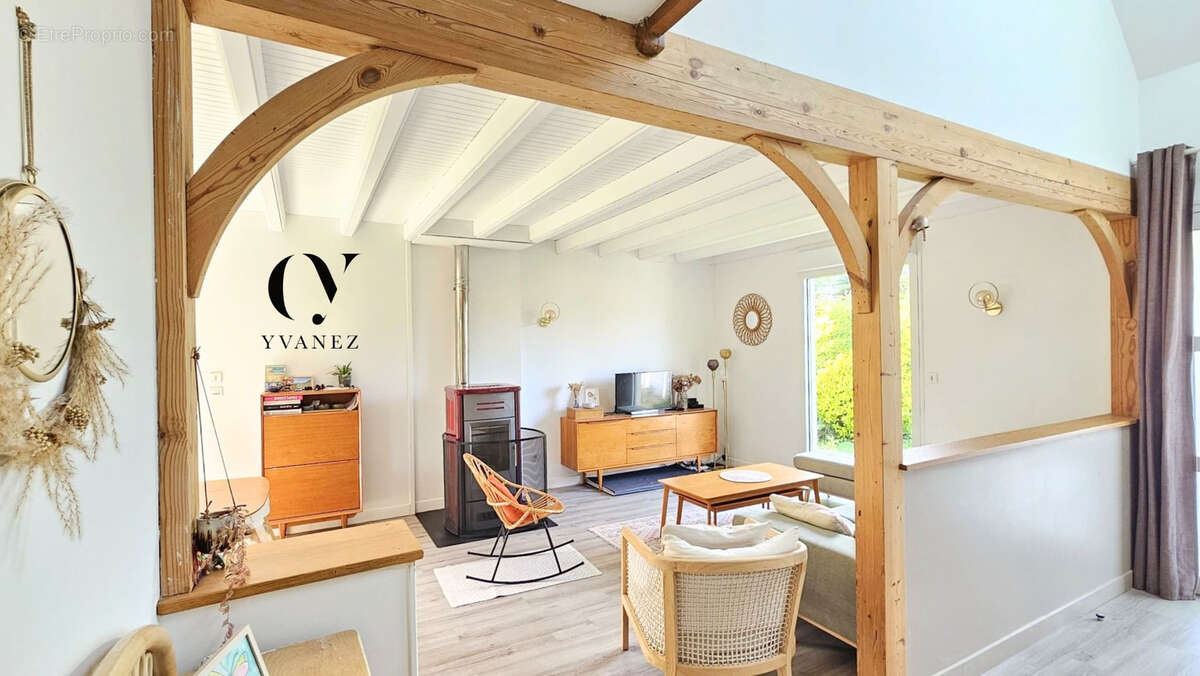 Maison de 144 m2 avec 5 chambres et parcelle de 762 m2 - photo 9
